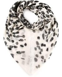 schwarzer und weißer Schal mit Leopardenmuster von Alexander McQueen
