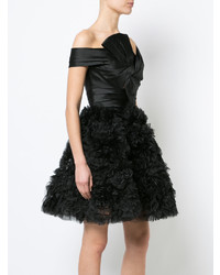 schwarzes ausgestelltes Kleid mit Rüschen von Marchesa Notte
