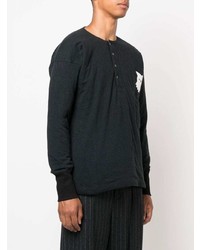 schwarzes bedrucktes Langarmshirt mit einer Knopfleiste von Maison Margiela