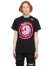 schwarzes bedrucktes T-Shirt mit einem Rundhalsausschnitt aus Netzstoff von 99% Is