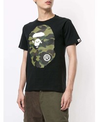 schwarzes bedrucktes T-Shirt mit einem Rundhalsausschnitt von A Bathing Ape