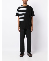 schwarzes bedrucktes T-Shirt mit einem Rundhalsausschnitt von Yohji Yamamoto