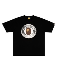 schwarzes bedrucktes T-Shirt mit einem Rundhalsausschnitt von A Bathing Ape