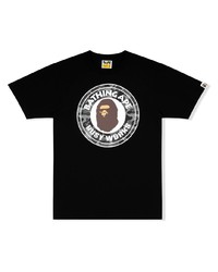 schwarzes bedrucktes T-Shirt mit einem Rundhalsausschnitt von A Bathing Ape