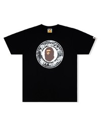 schwarzes bedrucktes T-Shirt mit einem Rundhalsausschnitt von A Bathing Ape