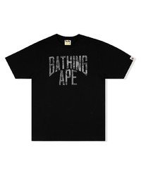 schwarzes bedrucktes T-Shirt mit einem Rundhalsausschnitt von A Bathing Ape