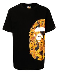 schwarzes bedrucktes T-Shirt mit einem Rundhalsausschnitt von A Bathing Ape