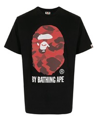 schwarzes bedrucktes T-Shirt mit einem Rundhalsausschnitt von A Bathing Ape