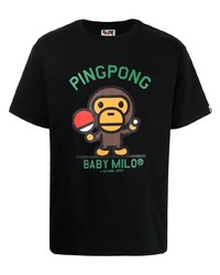 schwarzes bedrucktes T-Shirt mit einem Rundhalsausschnitt von A Bathing Ape