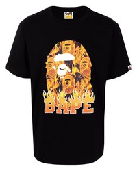 schwarzes bedrucktes T-Shirt mit einem Rundhalsausschnitt von A Bathing Ape