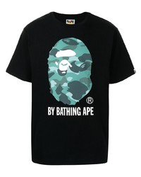 schwarzes bedrucktes T-Shirt mit einem Rundhalsausschnitt von A Bathing Ape