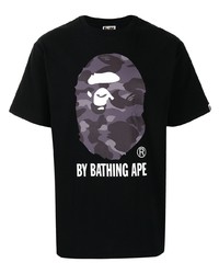 schwarzes bedrucktes T-Shirt mit einem Rundhalsausschnitt von A Bathing Ape