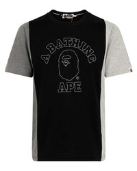 schwarzes bedrucktes T-Shirt mit einem Rundhalsausschnitt von A Bathing Ape