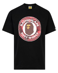 schwarzes bedrucktes T-Shirt mit einem Rundhalsausschnitt von A Bathing Ape