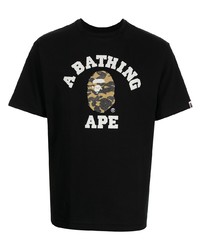 schwarzes bedrucktes T-Shirt mit einem Rundhalsausschnitt von A Bathing Ape