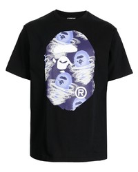 schwarzes bedrucktes T-Shirt mit einem Rundhalsausschnitt von A Bathing Ape