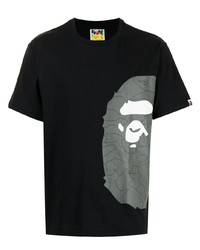 schwarzes bedrucktes T-Shirt mit einem Rundhalsausschnitt von A Bathing Ape