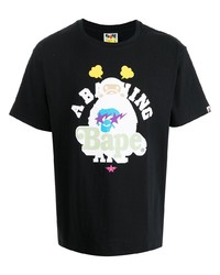 schwarzes bedrucktes T-Shirt mit einem Rundhalsausschnitt von A Bathing Ape