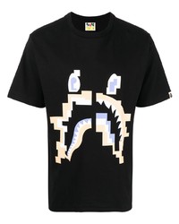 schwarzes bedrucktes T-Shirt mit einem Rundhalsausschnitt von A Bathing Ape