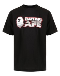 schwarzes bedrucktes T-Shirt mit einem Rundhalsausschnitt von A Bathing Ape