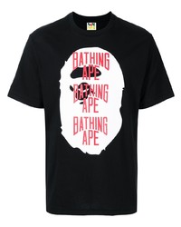 schwarzes bedrucktes T-Shirt mit einem Rundhalsausschnitt von A Bathing Ape