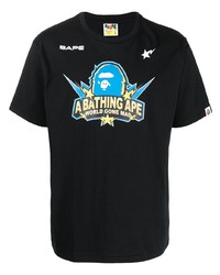 schwarzes bedrucktes T-Shirt mit einem Rundhalsausschnitt von A Bathing Ape