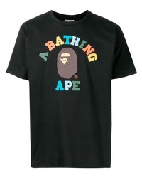 schwarzes bedrucktes T-Shirt mit einem Rundhalsausschnitt von A Bathing Ape