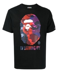 schwarzes bedrucktes T-Shirt mit einem Rundhalsausschnitt von A Bathing Ape