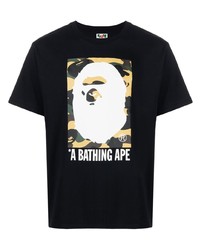 schwarzes bedrucktes T-Shirt mit einem Rundhalsausschnitt von A Bathing Ape