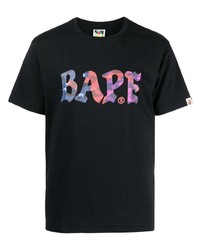 schwarzes bedrucktes T-Shirt mit einem Rundhalsausschnitt von A Bathing Ape