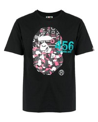 schwarzes bedrucktes T-Shirt mit einem Rundhalsausschnitt von A Bathing Ape