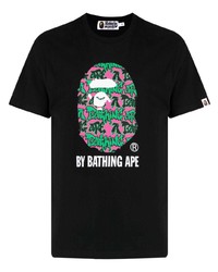 schwarzes bedrucktes T-Shirt mit einem Rundhalsausschnitt von A Bathing Ape