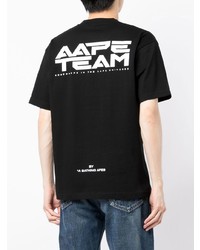 schwarzes bedrucktes T-Shirt mit einem Rundhalsausschnitt von AAPE BY A BATHING APE