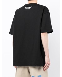 schwarzes bedrucktes T-Shirt mit einem Rundhalsausschnitt von AAPE BY A BATHING APE