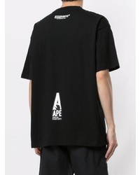 schwarzes bedrucktes T-Shirt mit einem Rundhalsausschnitt von AAPE BY A BATHING APE