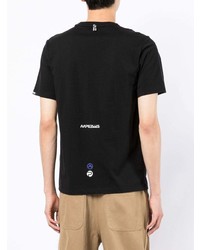 schwarzes bedrucktes T-Shirt mit einem Rundhalsausschnitt von AAPE BY A BATHING APE