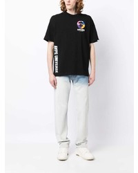 schwarzes bedrucktes T-Shirt mit einem Rundhalsausschnitt von AAPE BY A BATHING APE