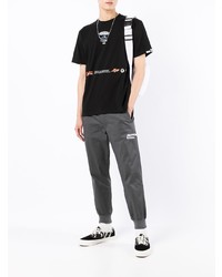 schwarzes bedrucktes T-Shirt mit einem Rundhalsausschnitt von AAPE BY A BATHING APE