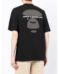 schwarzes bedrucktes T-Shirt mit einem Rundhalsausschnitt von AAPE BY A BATHING APE