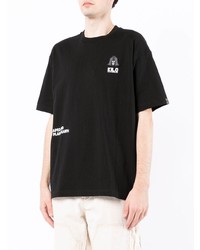 schwarzes bedrucktes T-Shirt mit einem Rundhalsausschnitt von AAPE BY A BATHING APE