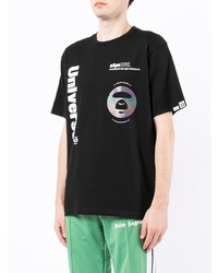 schwarzes bedrucktes T-Shirt mit einem Rundhalsausschnitt von AAPE BY A BATHING APE