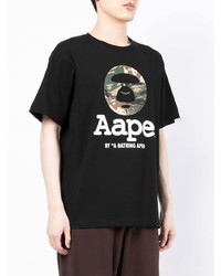 schwarzes bedrucktes T-Shirt mit einem Rundhalsausschnitt von AAPE BY A BATHING APE