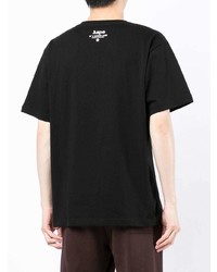 schwarzes bedrucktes T-Shirt mit einem Rundhalsausschnitt von AAPE BY A BATHING APE