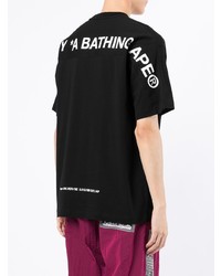 schwarzes bedrucktes T-Shirt mit einem Rundhalsausschnitt von AAPE BY A BATHING APE