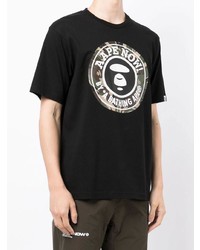 schwarzes bedrucktes T-Shirt mit einem Rundhalsausschnitt von AAPE BY A BATHING APE