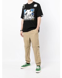 schwarzes bedrucktes T-Shirt mit einem Rundhalsausschnitt von AAPE BY A BATHING APE