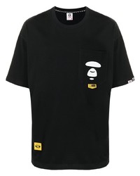 schwarzes bedrucktes T-Shirt mit einem Rundhalsausschnitt von AAPE BY A BATHING APE