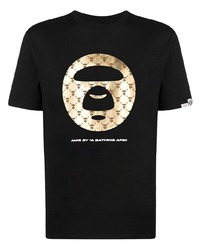 schwarzes bedrucktes T-Shirt mit einem Rundhalsausschnitt von AAPE BY A BATHING APE