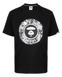 schwarzes bedrucktes T-Shirt mit einem Rundhalsausschnitt von AAPE BY A BATHING APE