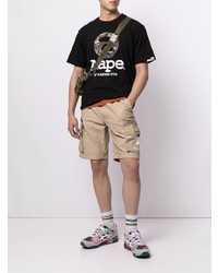 schwarzes bedrucktes T-Shirt mit einem Rundhalsausschnitt von AAPE BY A BATHING APE